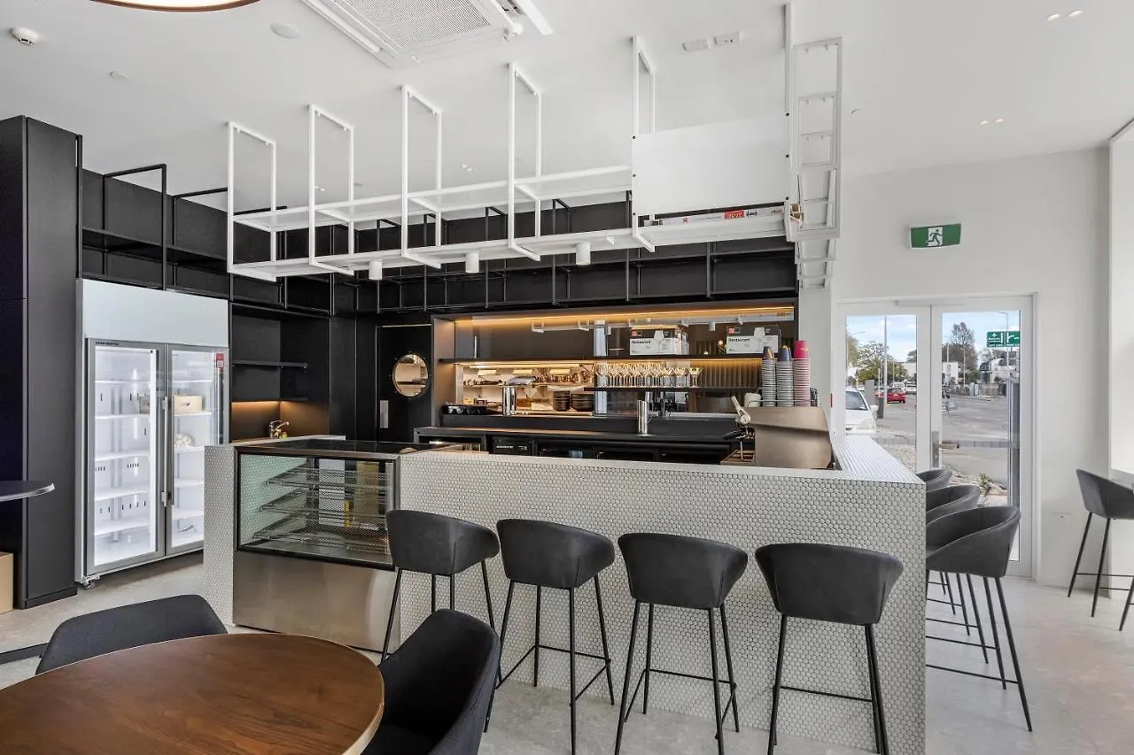 Wyndham Garden Christchurch Kilmore Street 4*,
