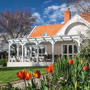https://anglesea-house-garden.wellingtonnzhotels.com